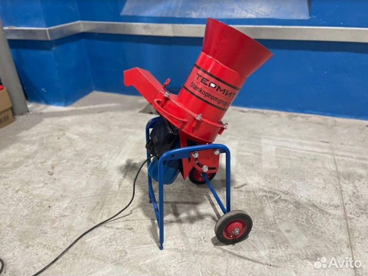 Садовый измельчитель Траворезка Сенорезка ит-250