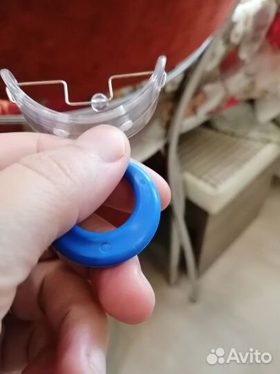 Вестибулярная пластина с бусенкой