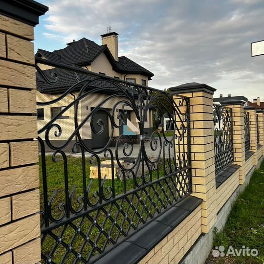 Гладкий колпак заглушка для забора евро кирпич