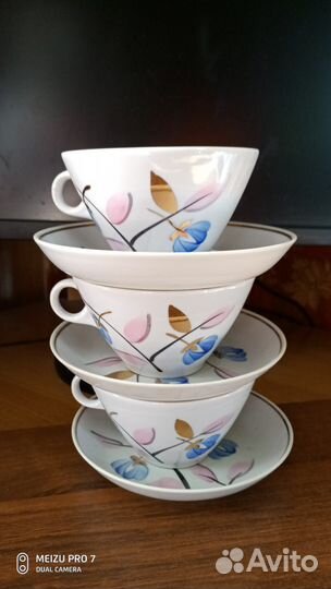 Отдам Чайную пару Дулево позолота, клеймо