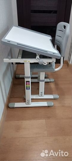 Растущая парта и стул