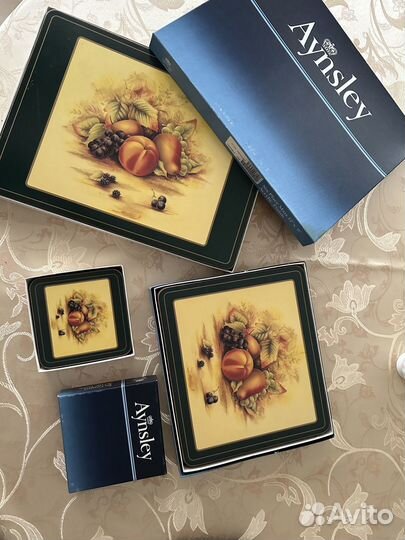 Салфетка подстановочная Aynsley Orchard Gold