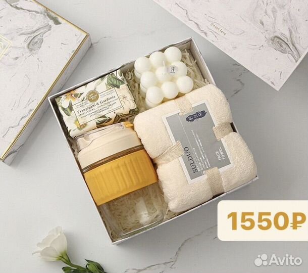 Подарочные наборы / боксы