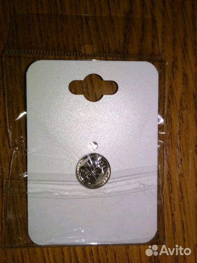 Брошки новые