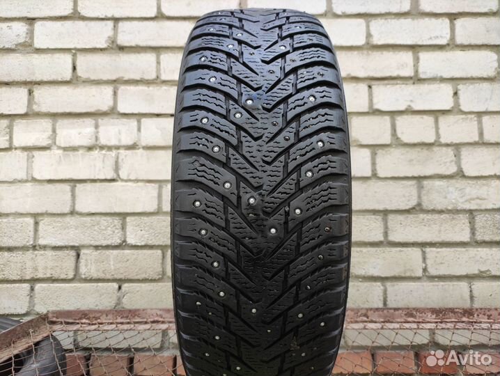 Nokian Tyres Hakkapeliitta 8 SUV 225/65 R17