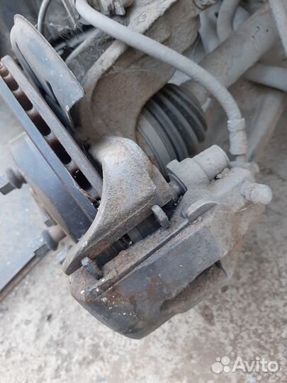 Суппорт передний для Skoda Octavia A5