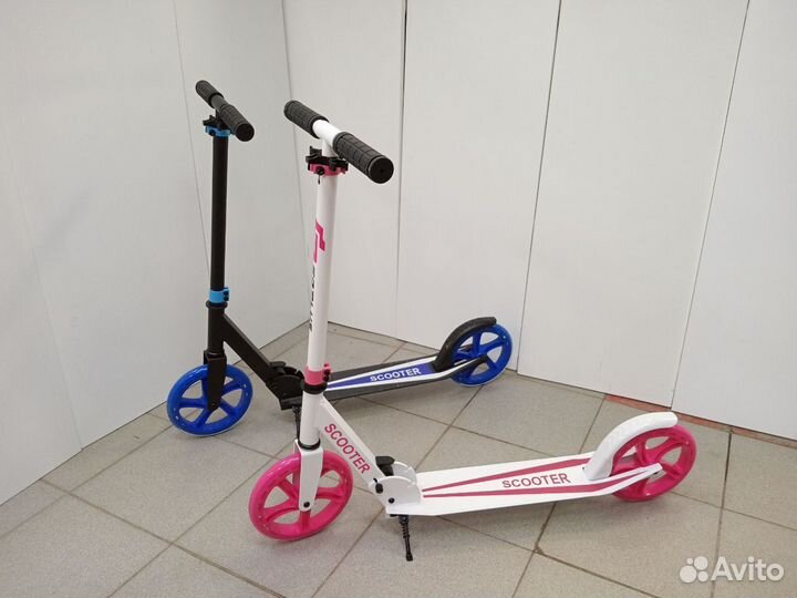 Самокат детский двухколесный новый