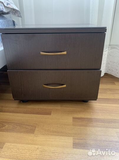 Тумба прикроватная 2 шт бу