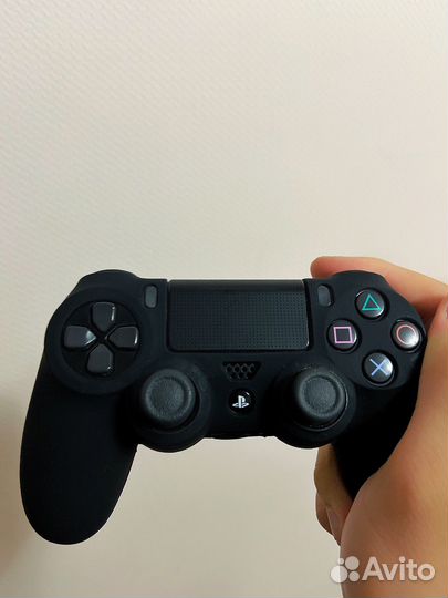 Sony PS4 slim