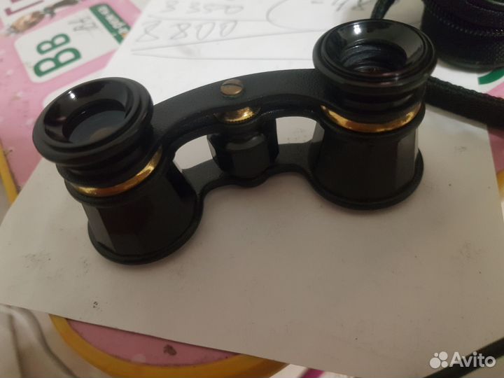 Бинокль театральный