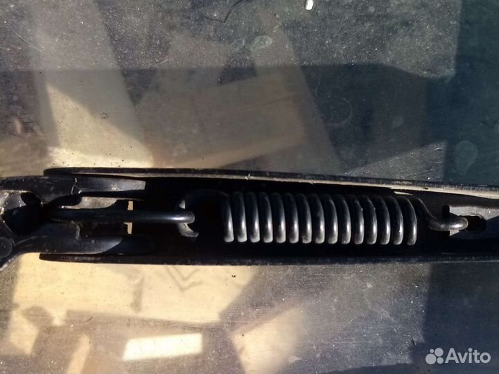 Поводок стеклоочистителя Nissan Almera N16 2003