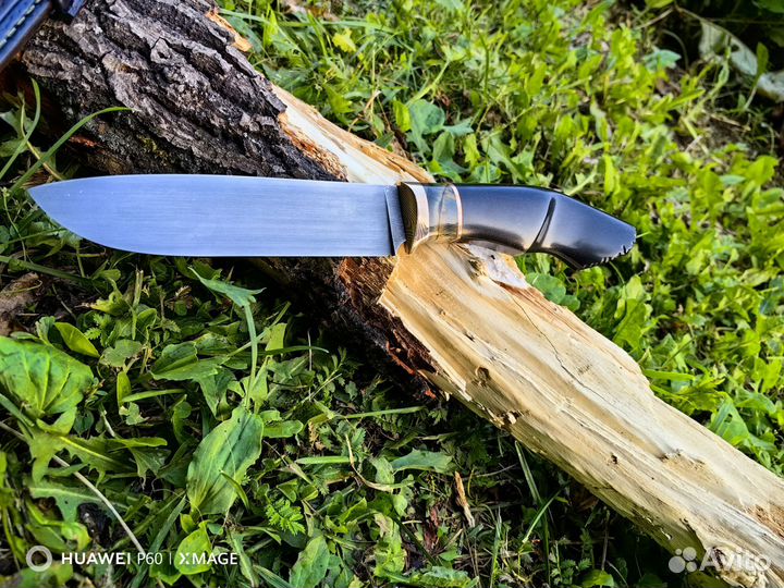 Нож туристический