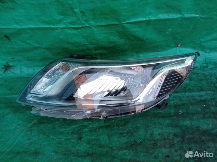 Фара левая Kia RIO Киа Рио 3 2011-2015 год