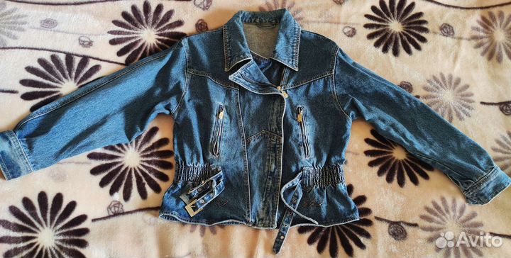 Джинсовая куртка