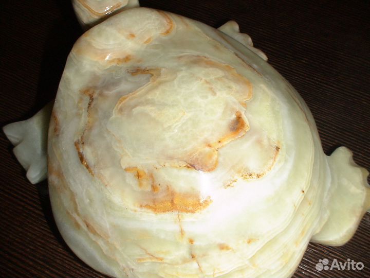 Фигурки из оникса: верблюд и черепаха