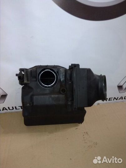 Корпус воздушного фильтра Renault logan