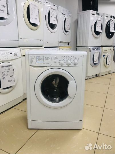 Стиральная машина Индезит 33см