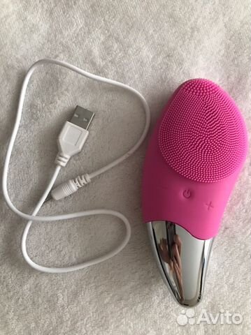Щетка для умывания для массажа лица электрическая