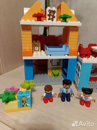 Конструктор lego duplo 10835 Семейный дом