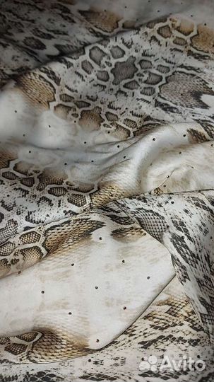 Платок питон атлас