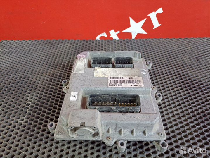 Блок управления двигателем