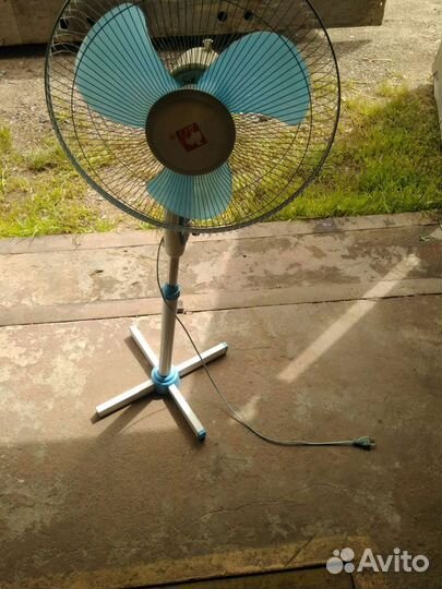 Вентилятор напольный