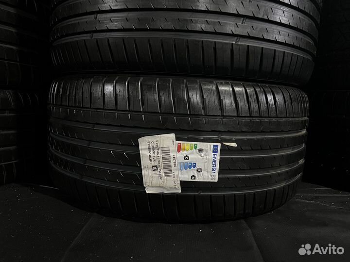 Michelin Pilot Sport 4 SUV 335/30 R23 и 295/35 R23 109Y