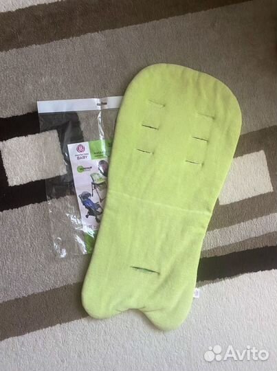 Вкладыш матрасик в коляску автокресло стульчик