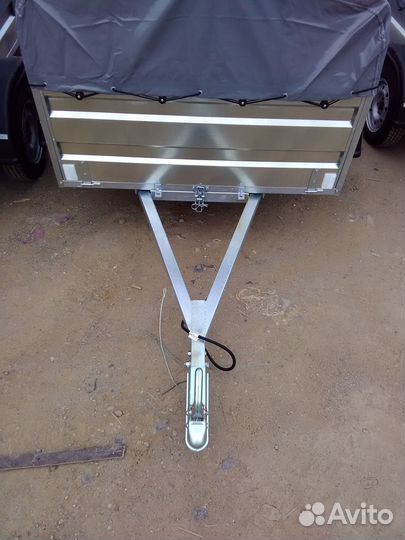 Прицеп легковой