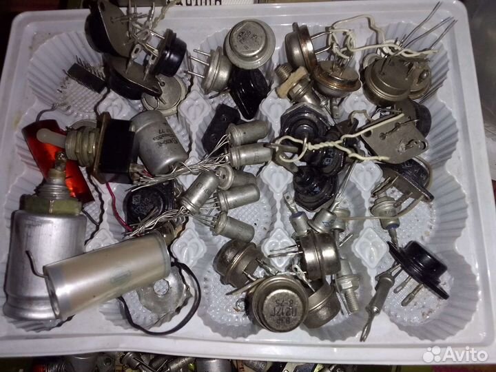 Радиодеталь микросхема 168кт2 олово