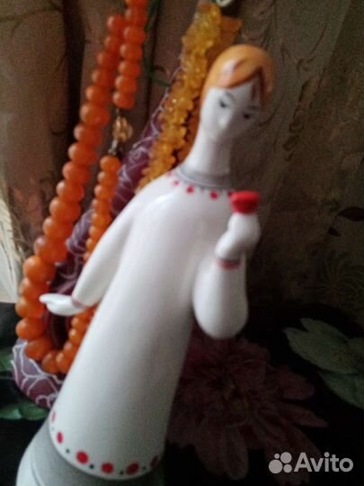 Фарфоровые статуэтки