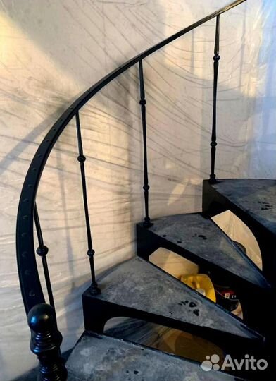 Лестница металлическая. На рынке 10 лет