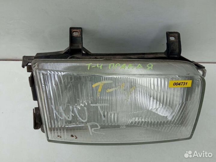 Фара передняя правая Volkswagen Transporter T4