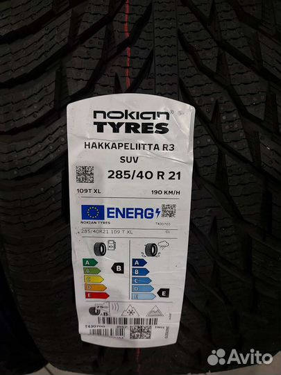 Nokian Tyres Hakkapeliitta R3 SUV 285/40 R21 и 315/35 R21