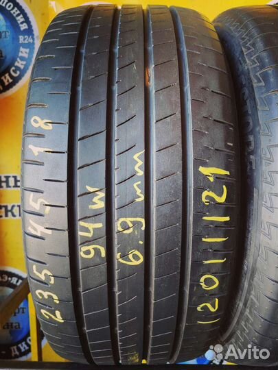 Bridgestone Turanza T005A 235/45 R18 94W