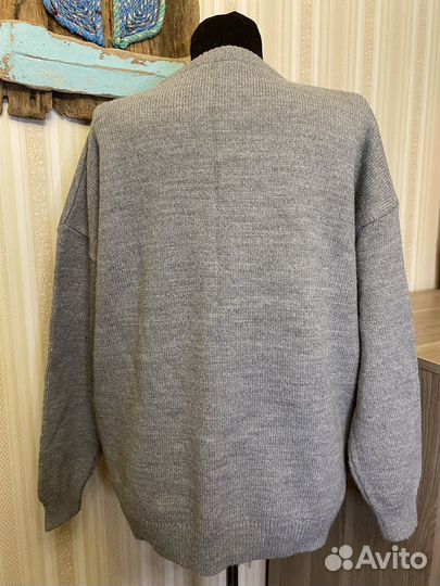 Свитер женский 48 50 новый