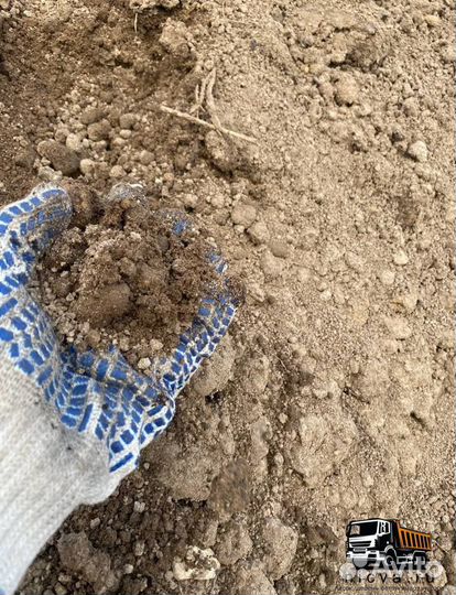 Грунт, земля серая (верхний слой земли )