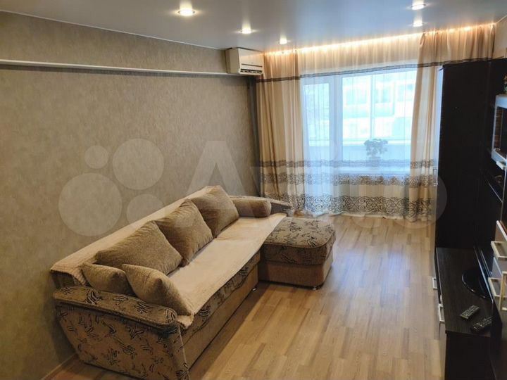 2-к. квартира, 90 м², 1/2 эт.