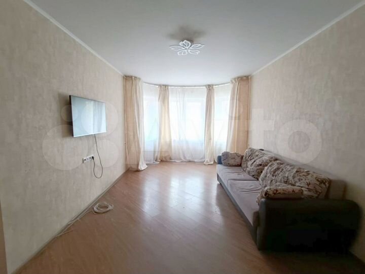 3-к. квартира, 77 м², 12/14 эт.