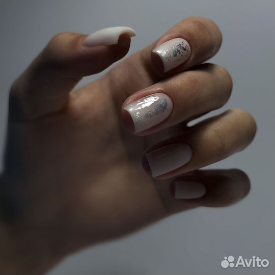 Услуги маникюра и педикюра на дому