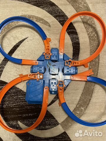 Игрушка трэк хот вилс