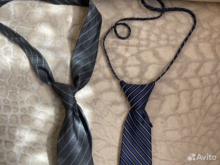 Галстуки для школы синий и серый в полоску