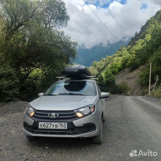 Багажник с нержавеющими опорами на LADA granta