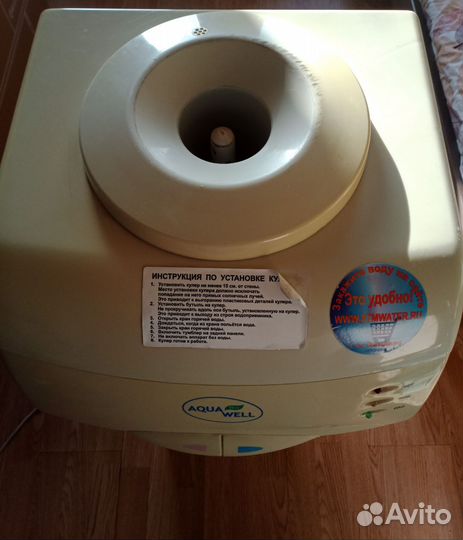 Кулер для воды напольный Aqua Well