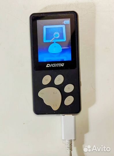 Плеера Digma (C2L/S3 4Gb) и Ritmix (RF4550 8Gb)