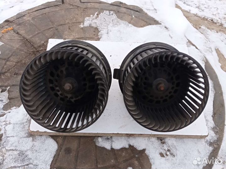 Моторчик печки Пежо 308