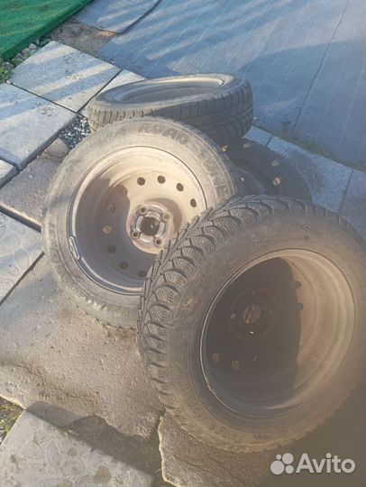 Колеса зимние 195 65 15