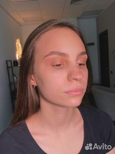 Брови, окрашивание, ламинирование и коррекция