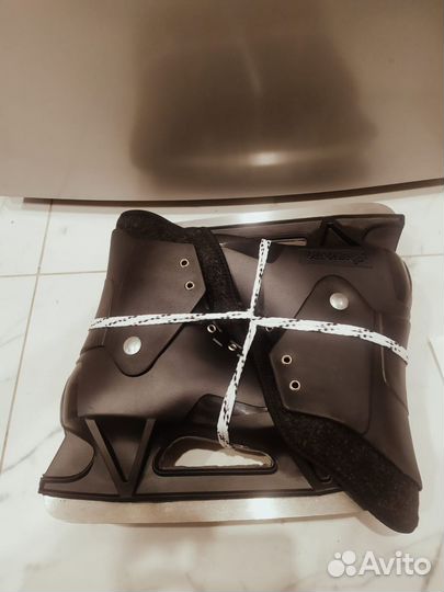 Коньки Динамо 44-45р