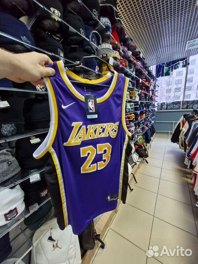 Баскетбольная майка Lebron